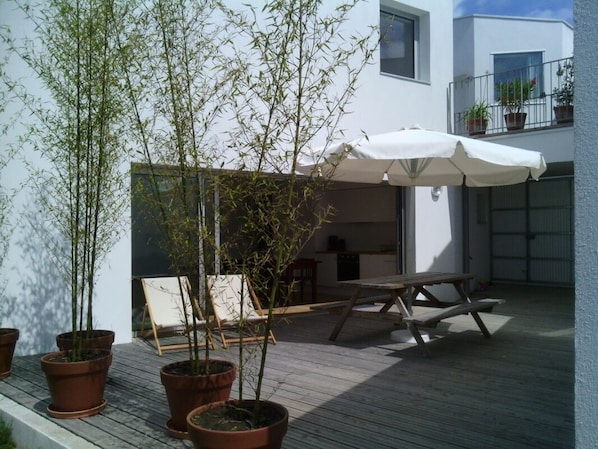 Photo 0