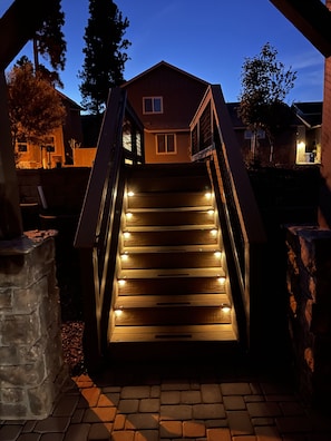 All entrances (front and rear) have stairways.