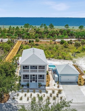 Welcome to VistaBlu- the best of Windmark Beach!