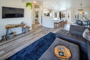 Large, yet cozy living room