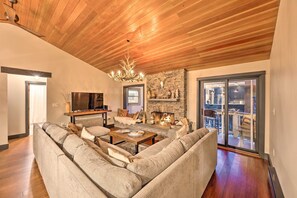 Living Room | Smart TV w/ Cable | Wood-Burning Fireplace | Access to Balcony