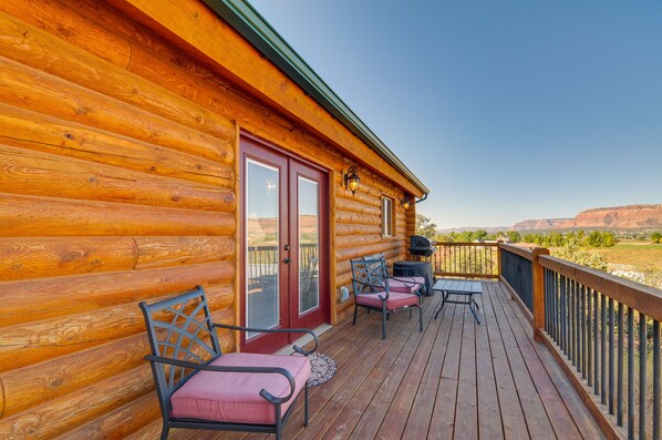 Kanab Vacation Rental | 2BR | 2.5BA | 1,600 Sq Ft | 2 Steps Required
