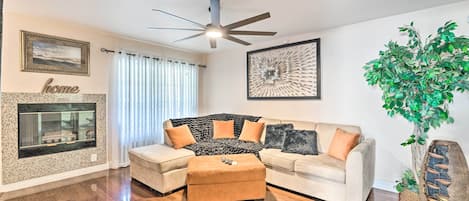 Las Vegas Vacation Rental | 2BR | 2BA | Step-Free Access | 1,200 Sq Ft