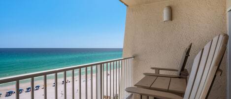 Beach House 603D balcony