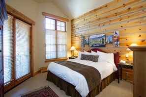 Bedroom, Room, Indoors, Home Decor, Furniture
