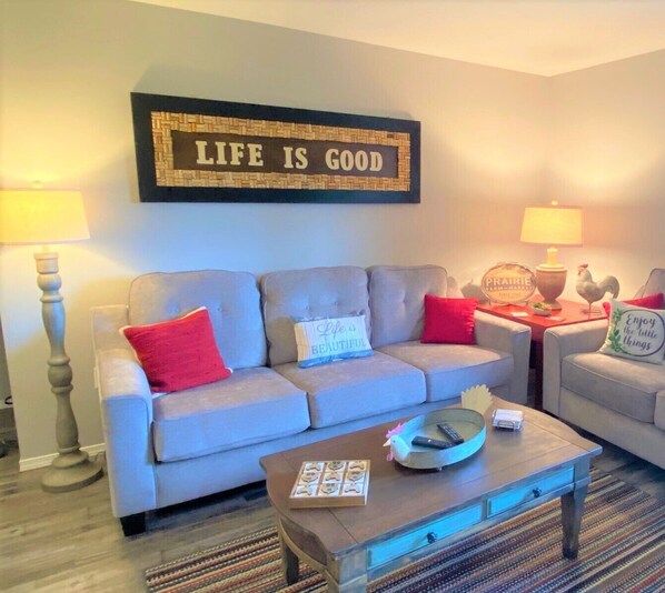 Two condos across the hall from one another with AWESOME views of Branson Strip