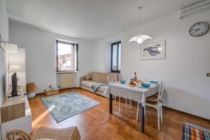 Living and dining room