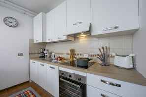 Kitchen and dining area