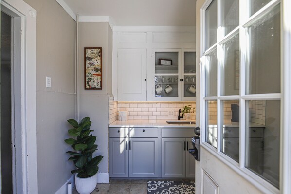 Private kitchen