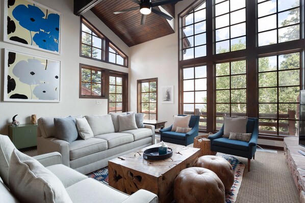 Furniture, Indoors, Table, Living Room, Room