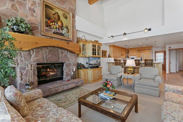 Furniture, Indoors, Living Room, Home Decor, Fireplace