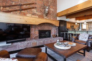 Living Room, Room, Indoors, Hardwood, Furniture
