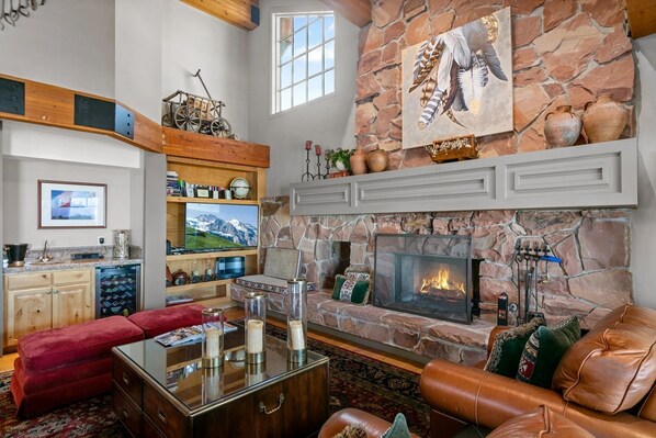 Furniture, Indoors, Living Room, Fireplace, Home Decor