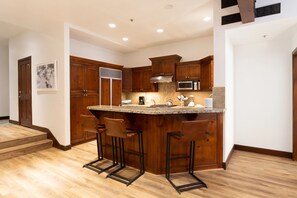 Hardwood, Flooring, Floor, Kitchen Island, Indoors