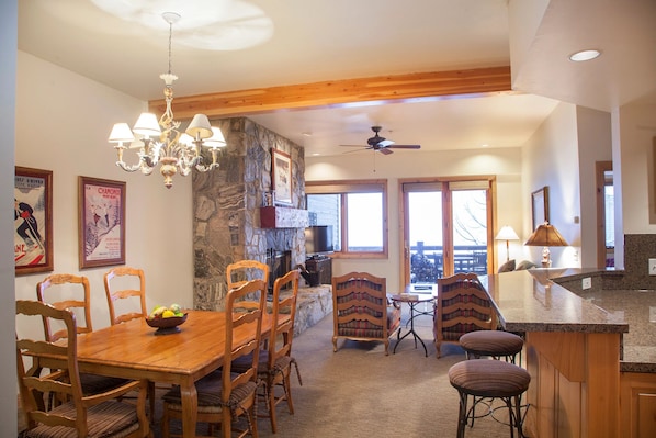 Chair, Furniture, Flooring, Hardwood, Dining Room