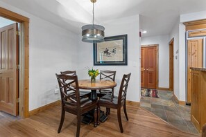 Dining Room, Dining Table, Table, Indoors, Furniture