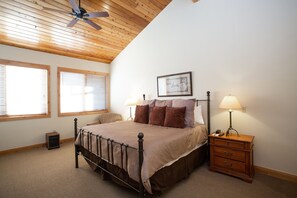 Bedroom, Indoors, Room, Bed, Furniture