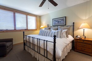 Bed, Furniture, Home Decor, Bedroom, Room