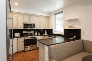 Room, Indoors, Kitchen, Microwave, Oven