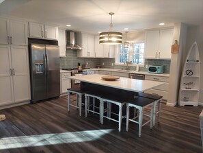Fully equipped  Kitchen with large Island 