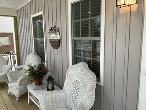 Covered front porch
