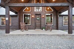 Our luxury cabin as it greets you and your family/friends with a warm welcome