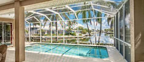 Spacious Lanai - Large heated pool with wide water views!