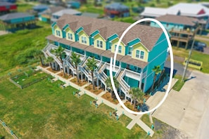 Cottage 6 is an end-unit with neighbors only on one side and easy access to the sand!