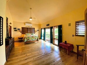 Main Bedroom (2)