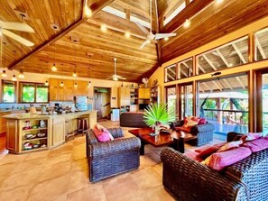 Sala (1)