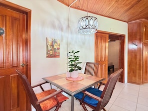 Dining Room (1)