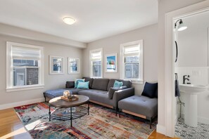 Bright and sunny living room. 