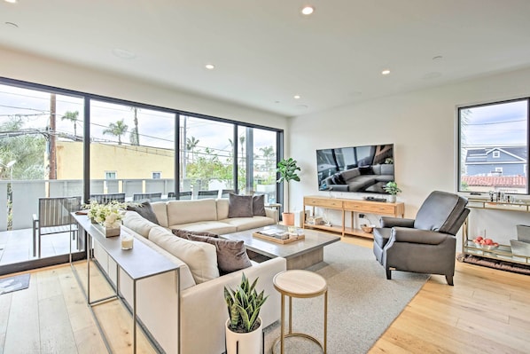 Coronado Vacation Rental | 3BR | 3BA | 1,667 Sq Ft | Step-Free Access