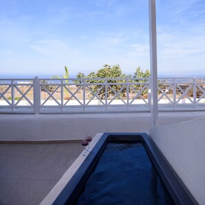 Hot tub and partial sea view