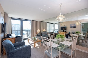 LIVING-AREA-1117-SEA-WATCH-OCEAN-CITY