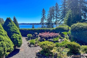 Backyard | Case Inlet & Mt. Rainier Views