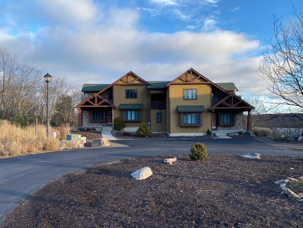 This listing is for both sides of our duplex. 2 individual units, side by side.