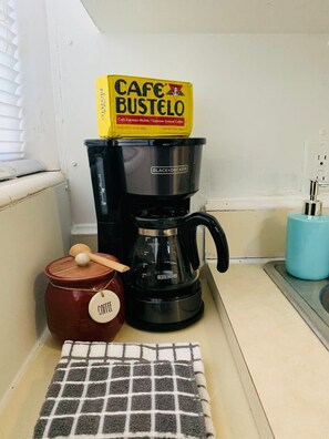 Kaffe och/eller kaffebryggare
