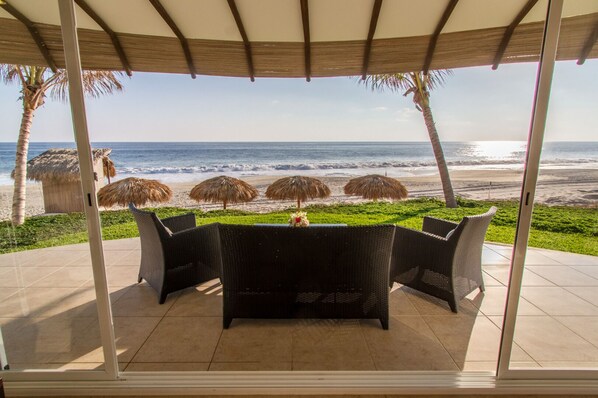 Amazing Oceanfront Views with Residences available on floors 1 - 4.