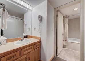 Primary Bathroom with Large Jetted Tub