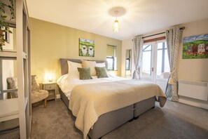 Oak Lodge House, Leyburn: Bedroom one boasts a private conservatory