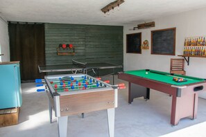 Spielezimmer