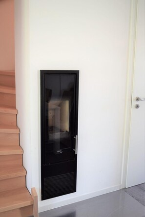 Kamin-/Ofen
