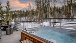 Hot tub 1 on the main deck