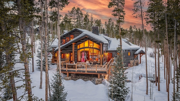Cypress Mountain Chalet