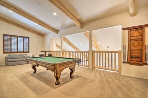 Loft | 2nd Floor | Sleeper Sofa | Pool Table