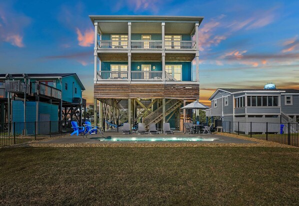 Oak Island Vacation Rental | 5BR | 3.5BA | Step-Free Access Via Elevator