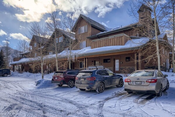 Drake Landing Condos