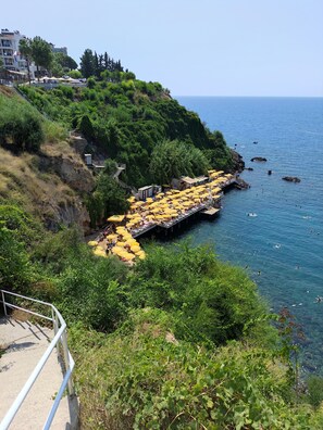 Strand