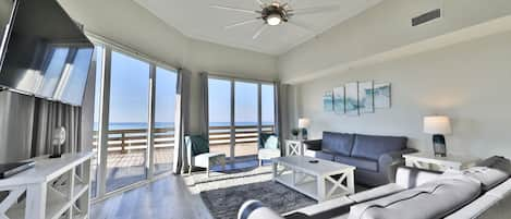 Gulf front living room!